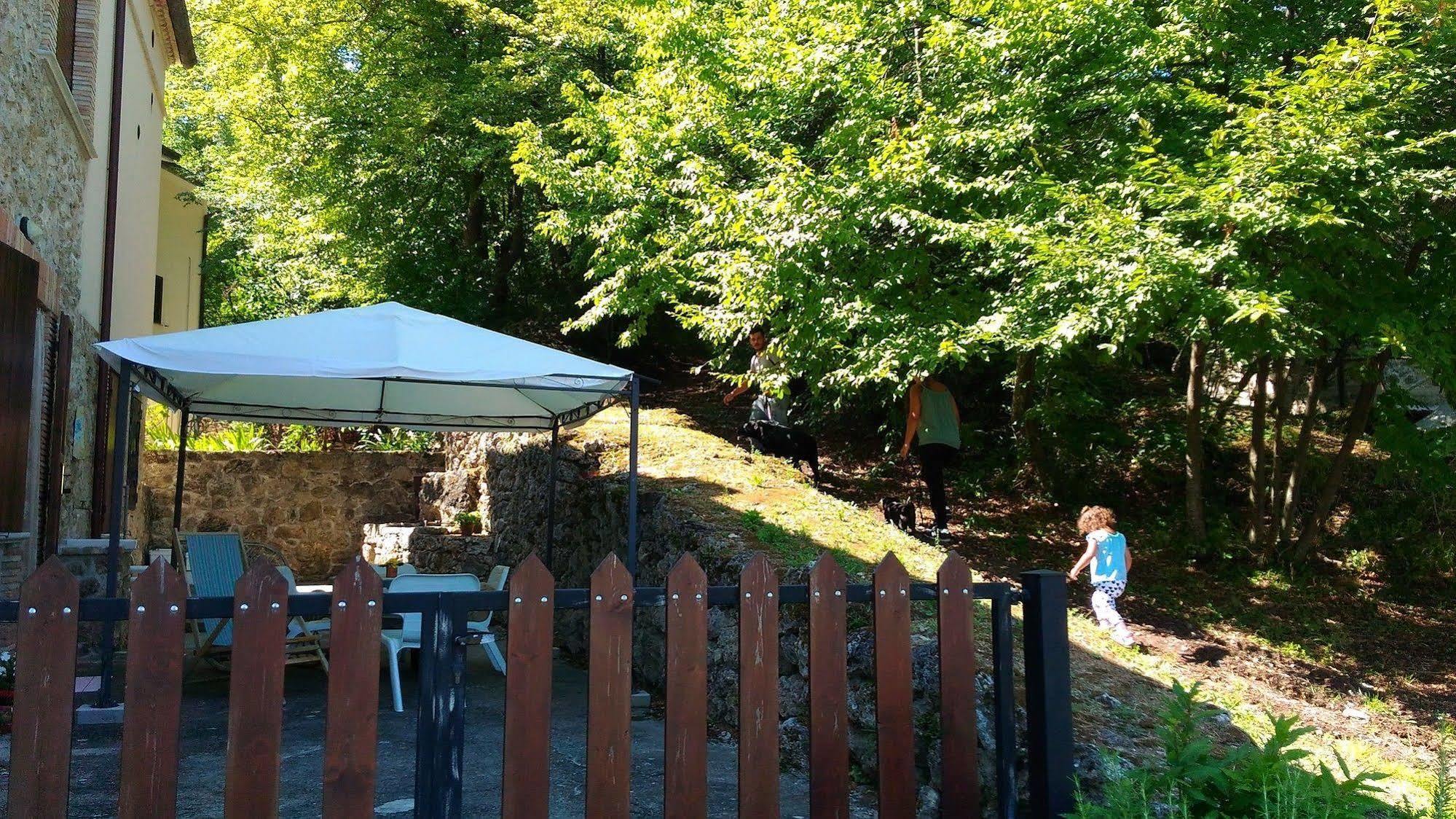 Le Pietre Ricce B&B 로카몬테피아노 외부 사진