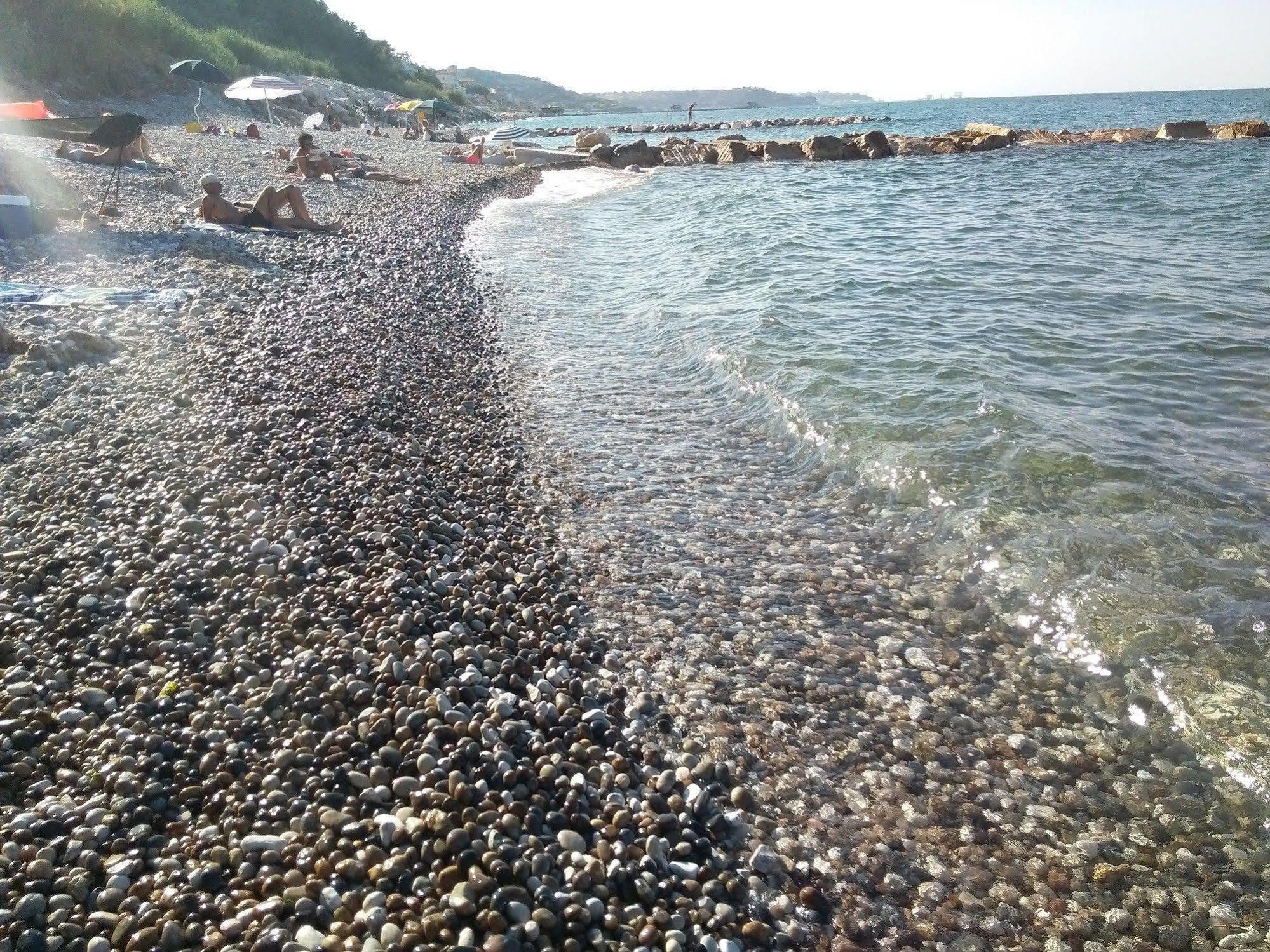 Le Pietre Ricce B&B 로카몬테피아노 외부 사진